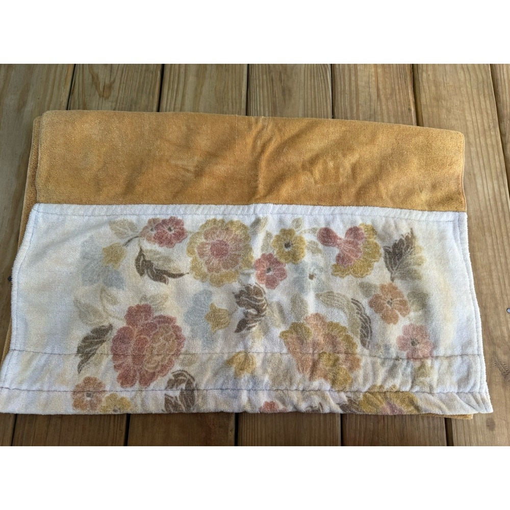 Vintage MCM Cotton Bath Towel Set Mustard Gold With Floral End 57"x25"